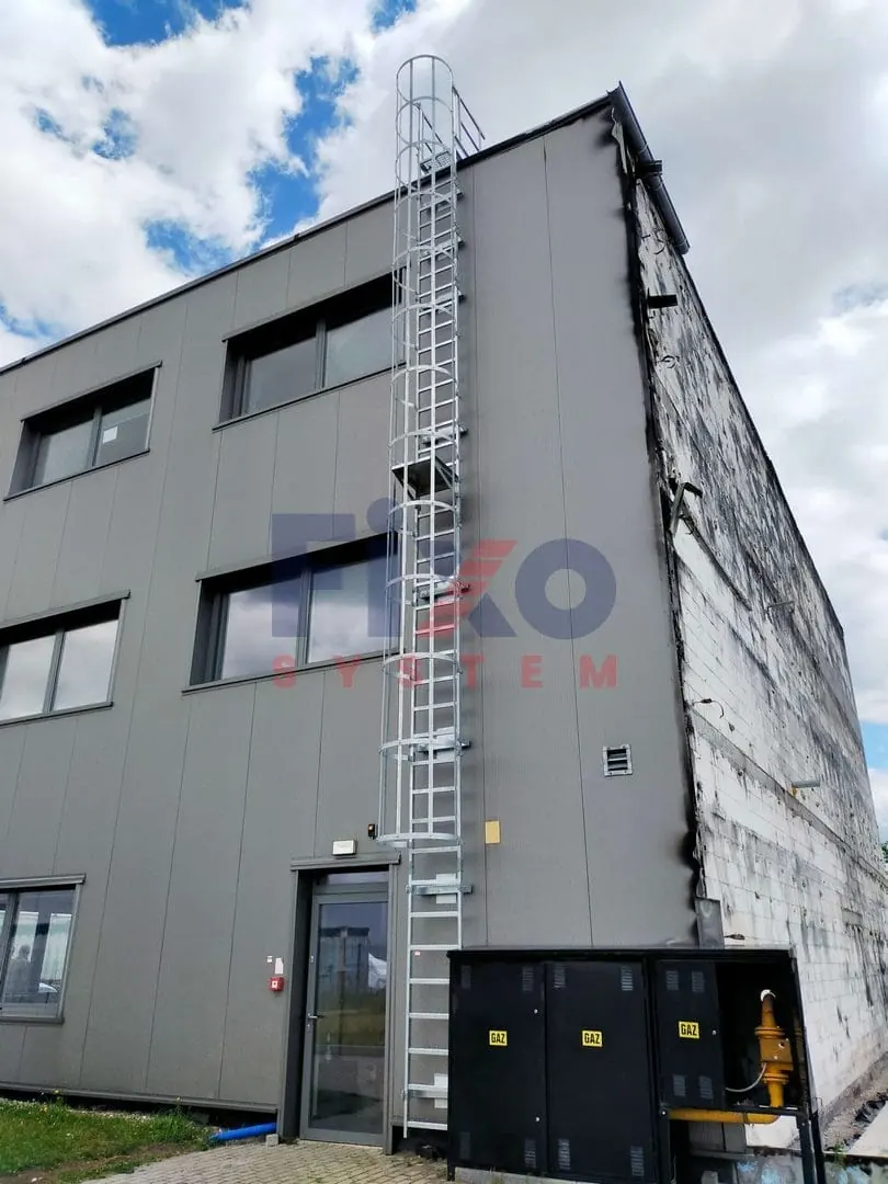 FIXO SYSTEM – Fester Leiterzugang am Gebäude