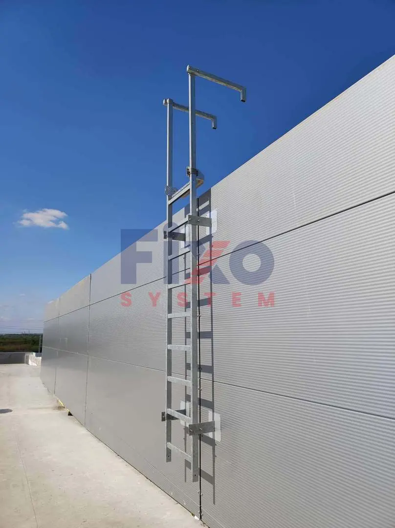 FIXO SYSTEM – Dachzugang mit oberem Haltebereich